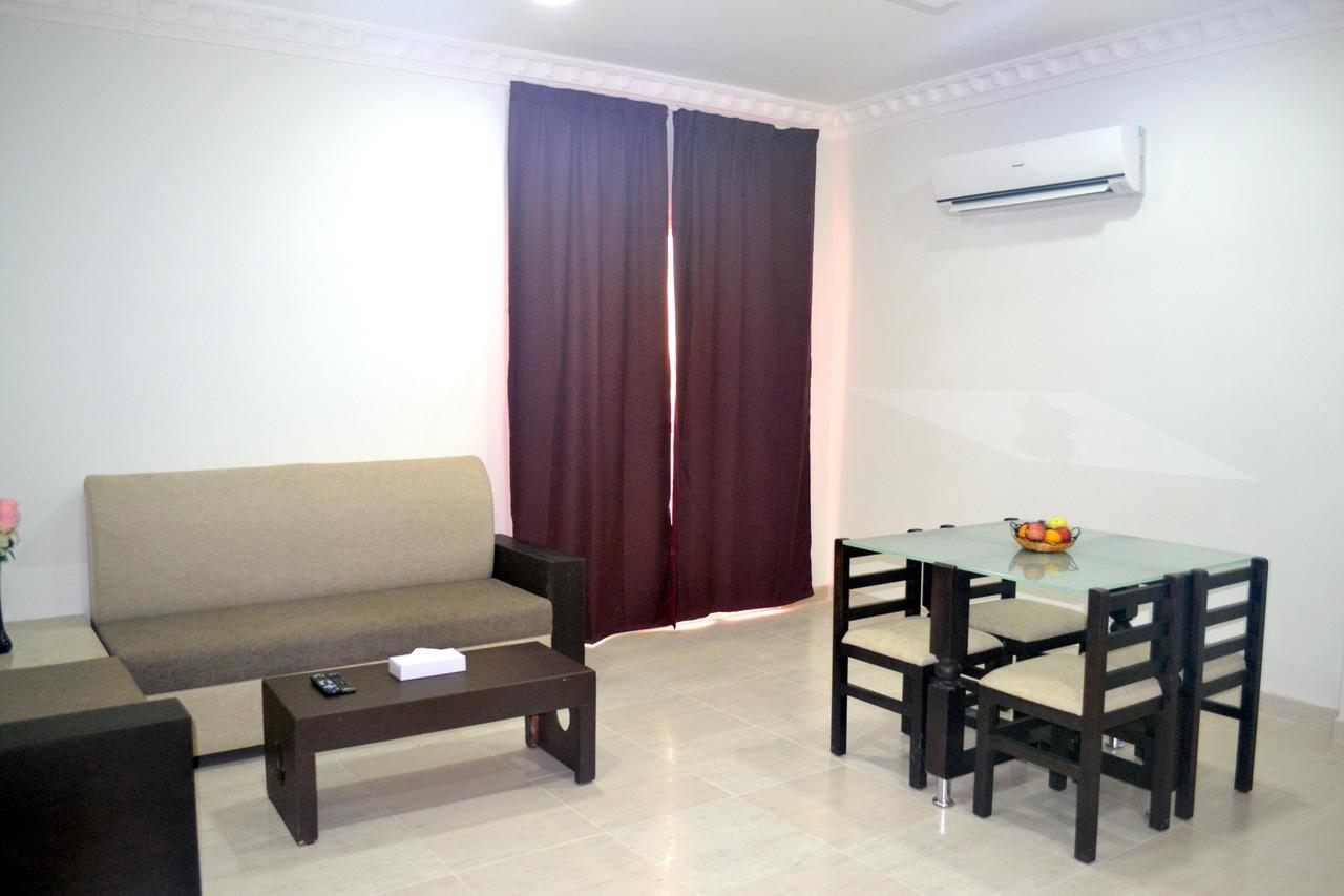 Gateway Salalah Hotel Apartments エクステリア 写真