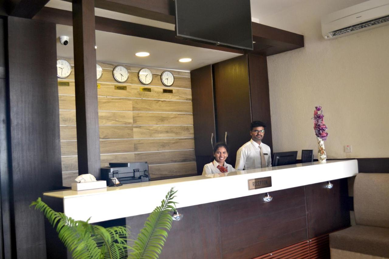 Gateway Salalah Hotel Apartments エクステリア 写真